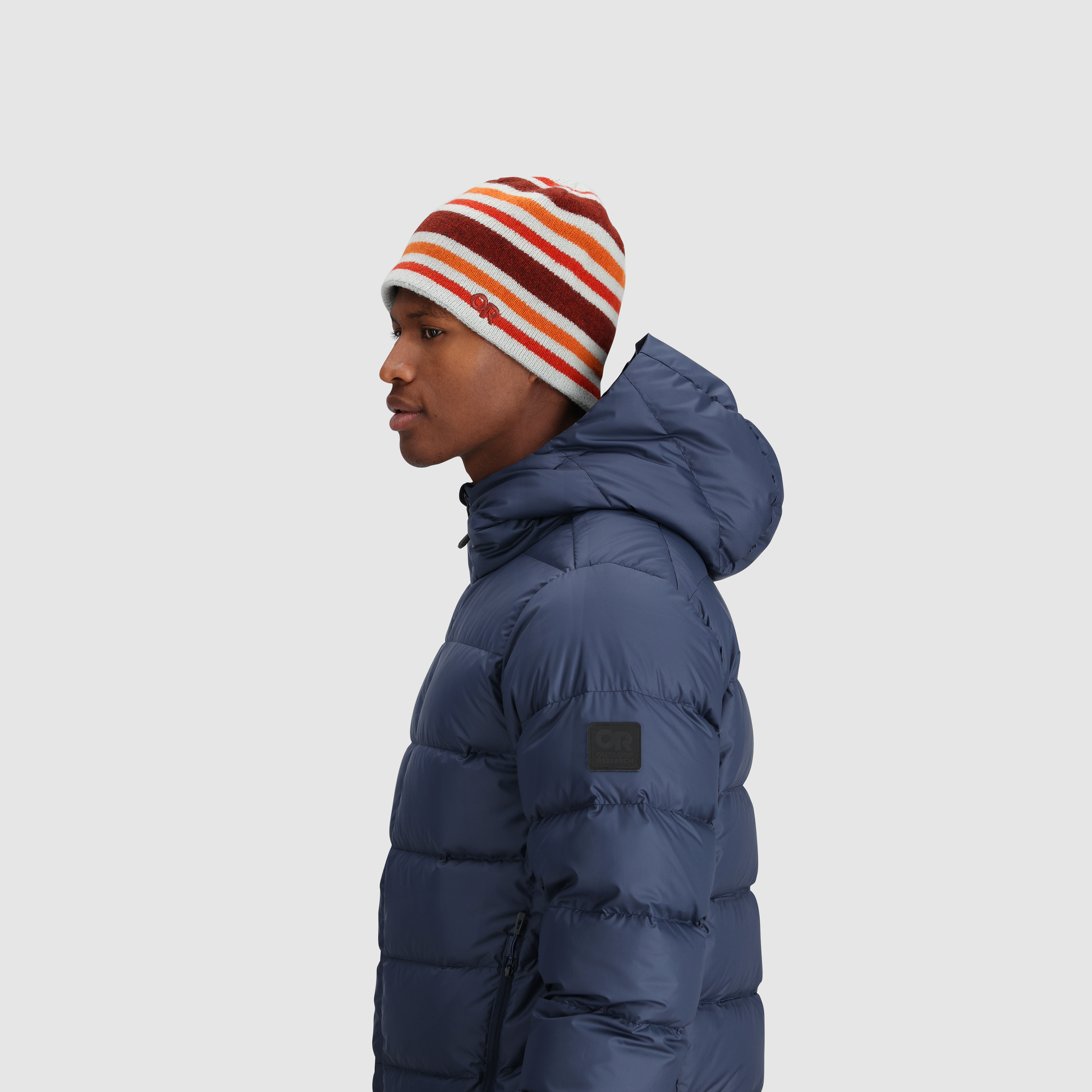 Outdoor research top shiftup beanie