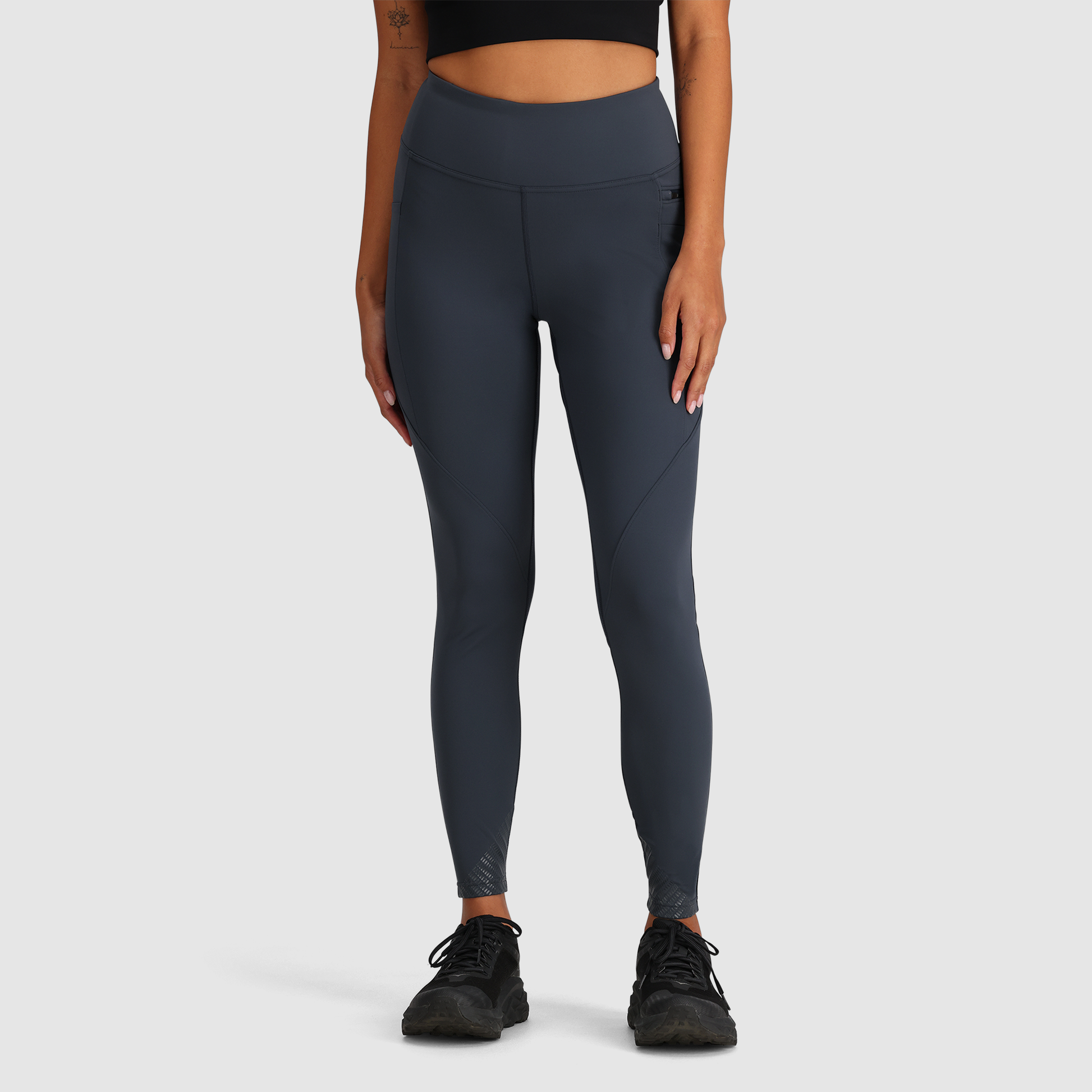 Stay Warm and Stylish with NIKE Pro Warm Women's Tights