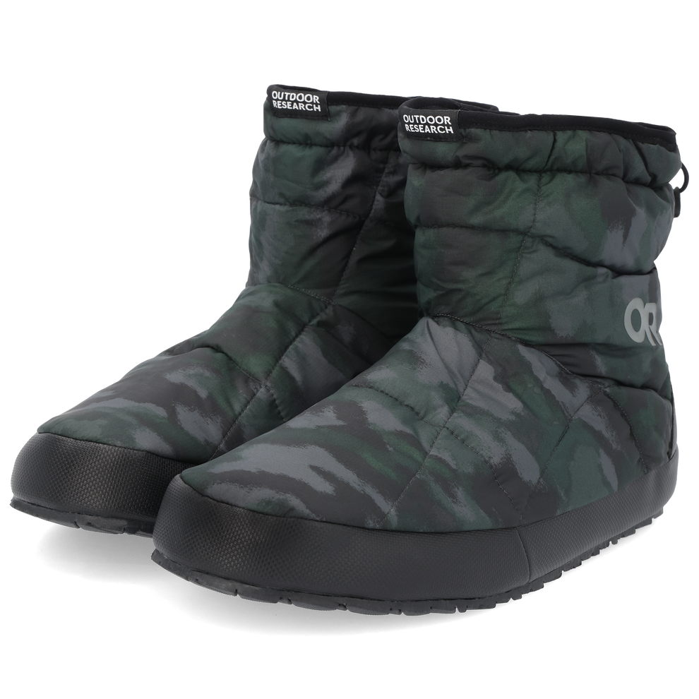 Boots: Men