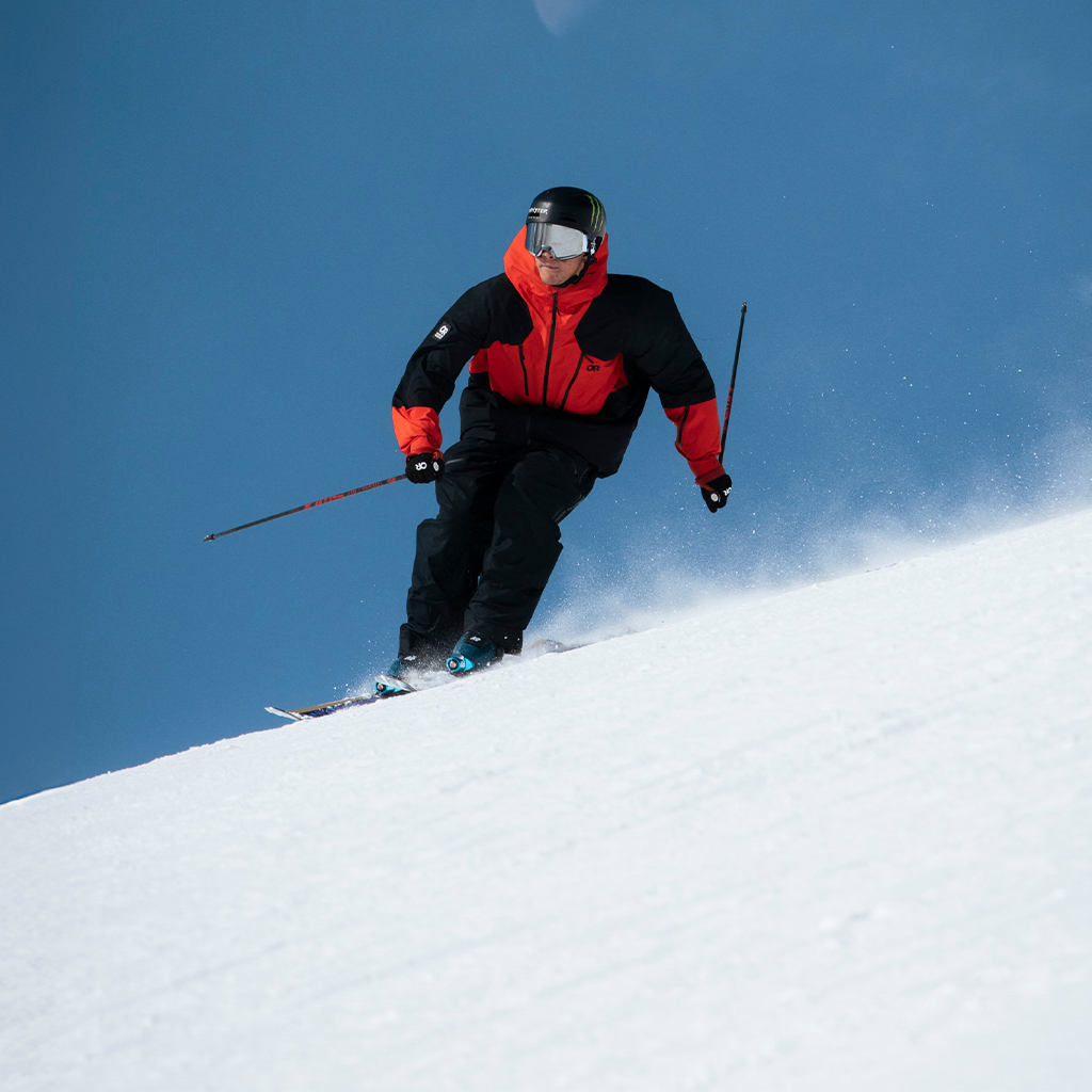 Reggie Color Outdoor Research: Gear Up for Winter & the Holidays