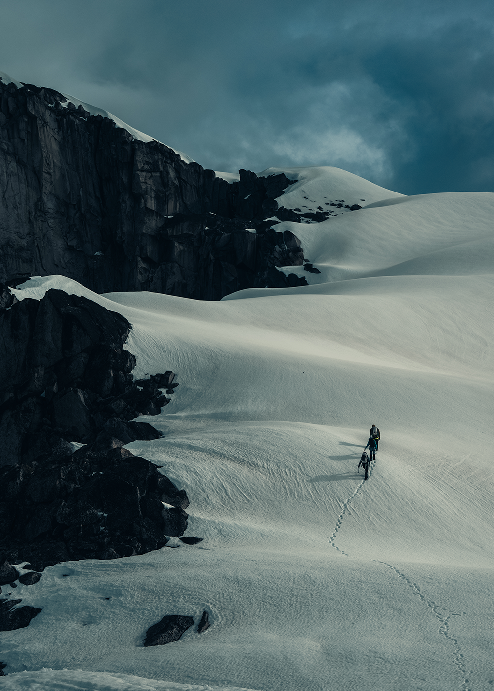 The OR Summit Sale Blue Mountain Background